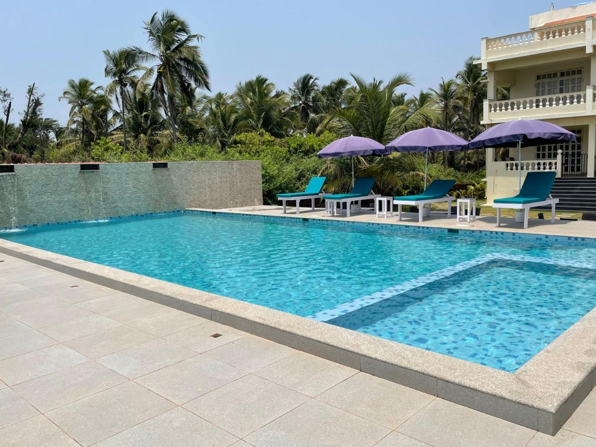 Kay'S By The Sea Hotel Ajgaon Exterior foto
